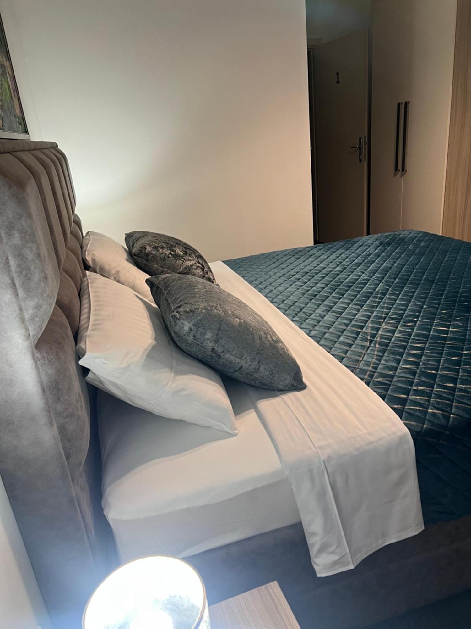 Guesthouse Nice Room Zadar Ngoại thất bức ảnh